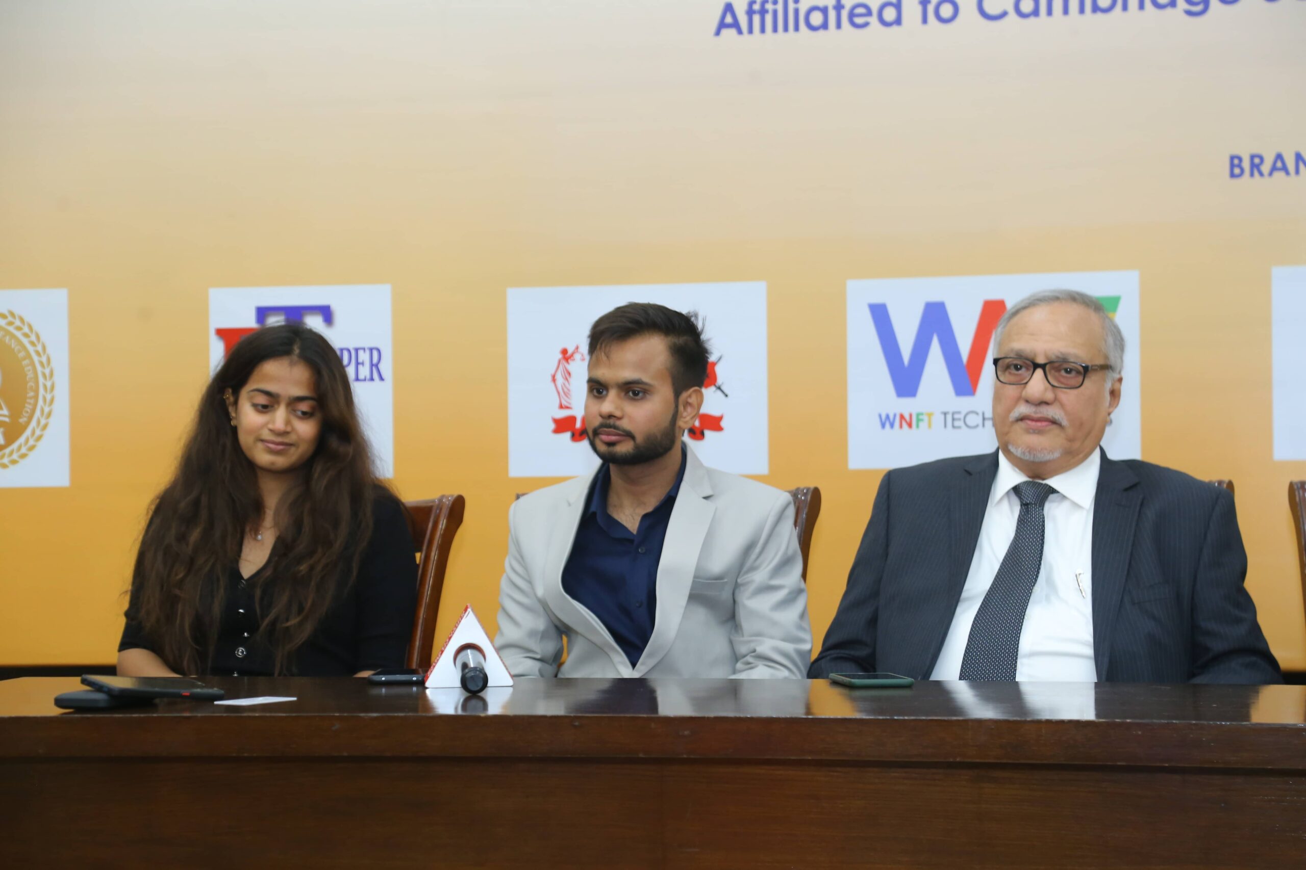 Vipin Khuttel – India’s Leading Digital Marketing Expert & Trainer. Mr. Vipin Khuttel, founder of Being Topper & Board Member of All Journalist Association